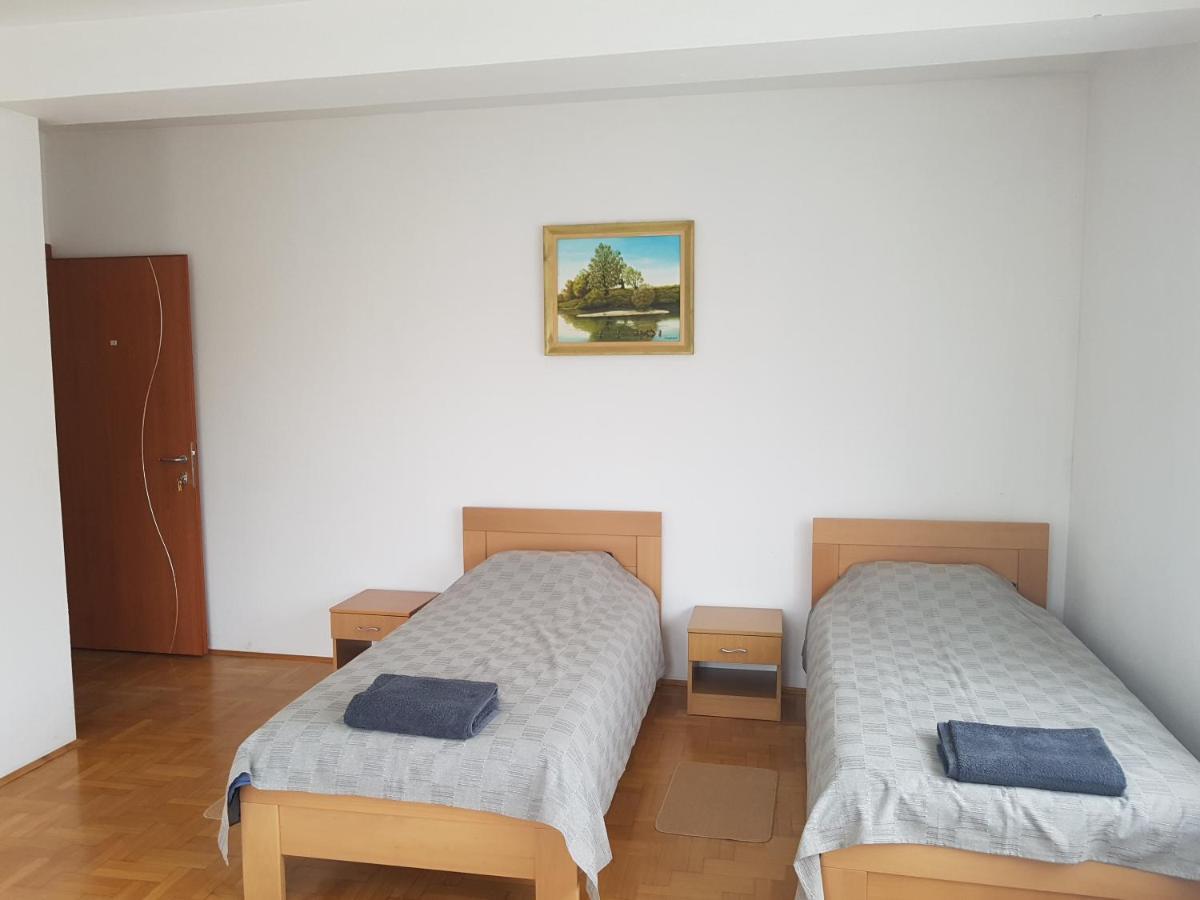 Prenociste Klas Pleternica Zimmer foto