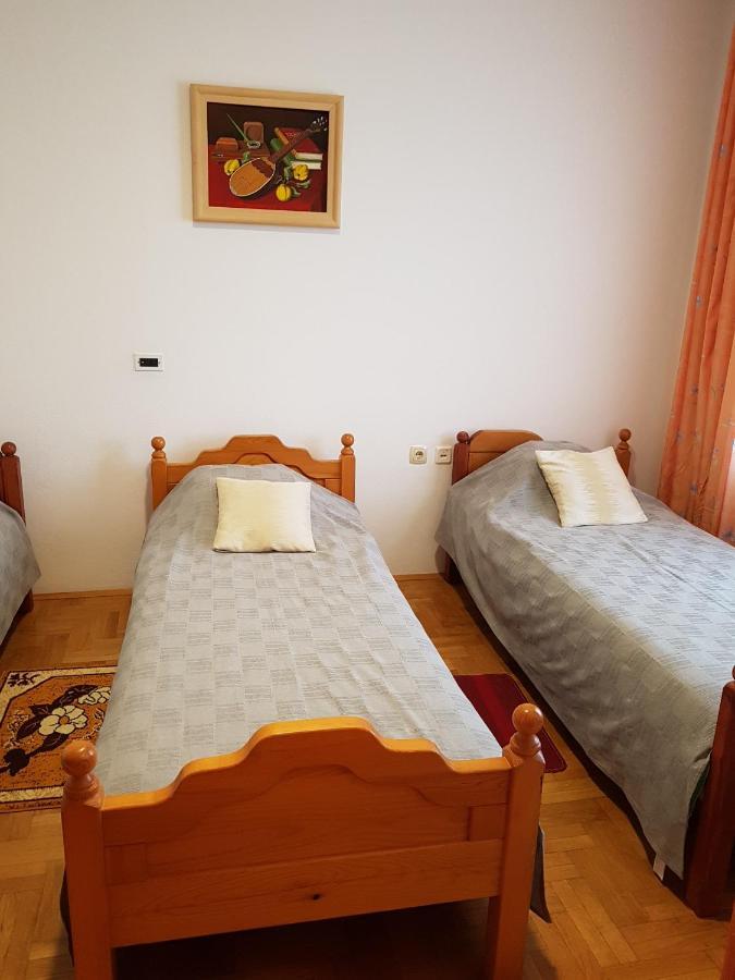 Prenociste Klas Pleternica Zimmer foto