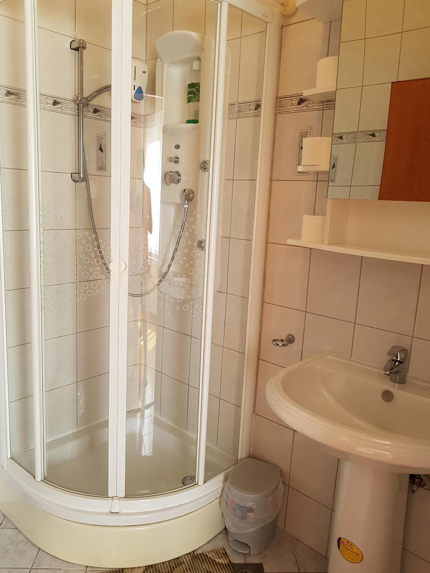 Prenociste Klas Pleternica Zimmer foto