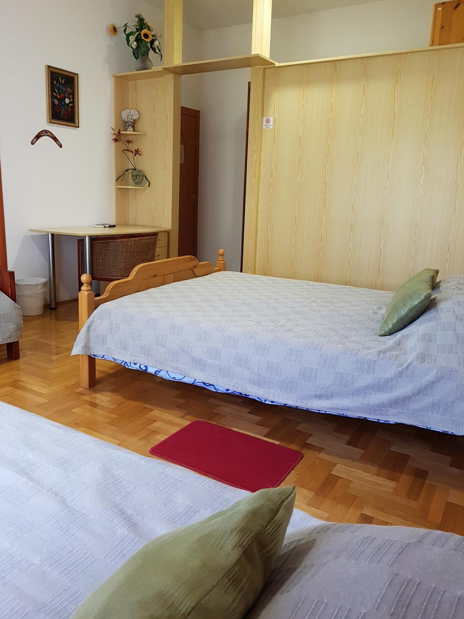 Prenociste Klas Pleternica Zimmer foto
