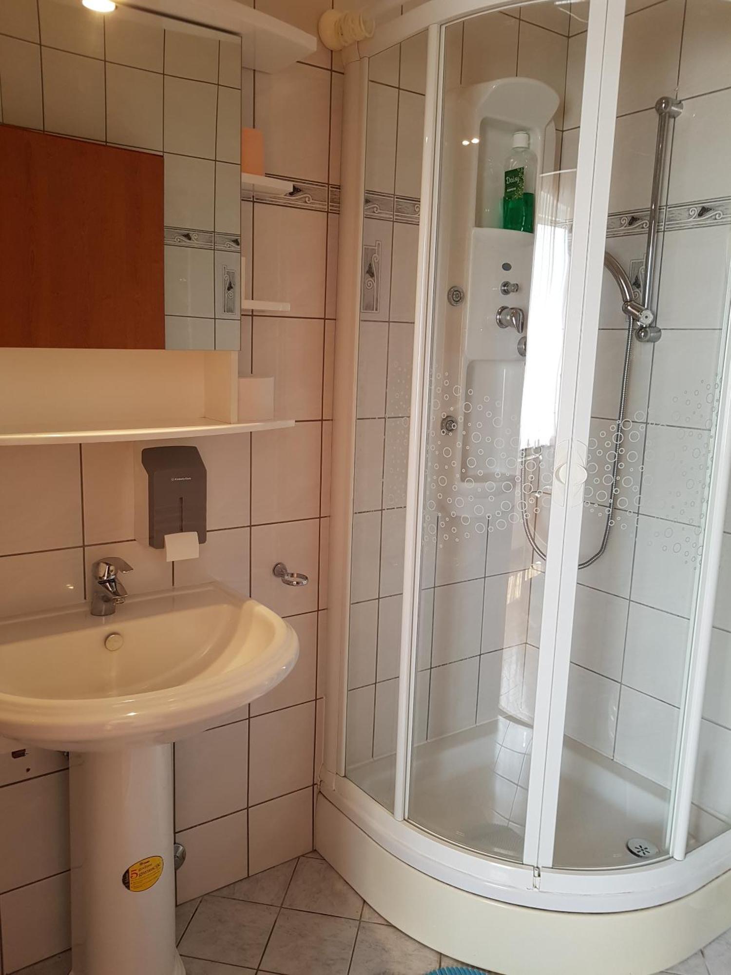 Prenociste Klas Pleternica Zimmer foto